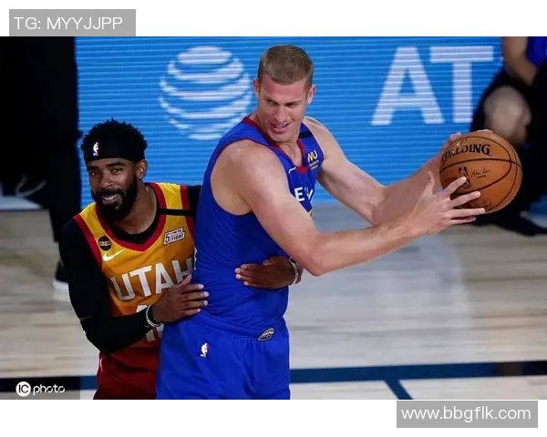 2019夏季联赛精彩对决爵士队与马刺队的巅峰对抗回顾