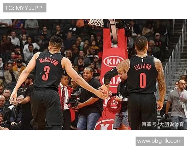 308开拓者与快船激战正酣谁能在这场对决中笑到最后 308开拓者与快船激战正酣谁能在这场对决中笑到最后