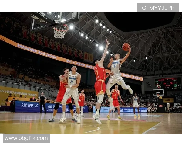 CBA广厦对阵上海全场精彩回放与赛后分析分享